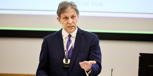 Professor Alan Taylor delivers his speech in an Esther Simpson Lecture Theatre.